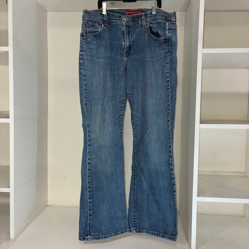 Levi's‎ 515 Women's Boot Cut Stretch Jeans Medium Wash Size 12